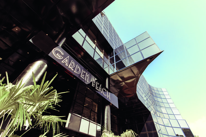 Garden Beach Hotel 胡安莱潘 设施 照片