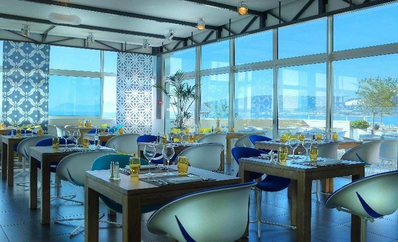 Garden Beach Hotel 胡安莱潘 外观 照片